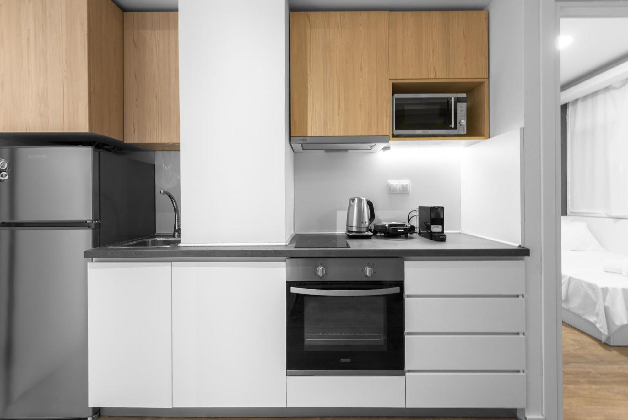 Denizen Boutique Apartments, Nilie Hospitality Mgmt テッサロニキ エクステリア 写真