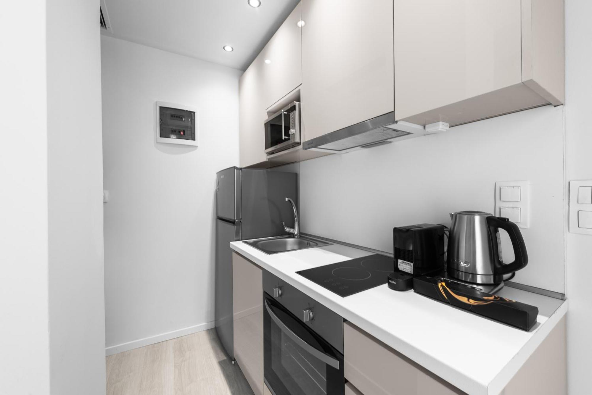 Denizen Boutique Apartments, Nilie Hospitality Mgmt テッサロニキ エクステリア 写真