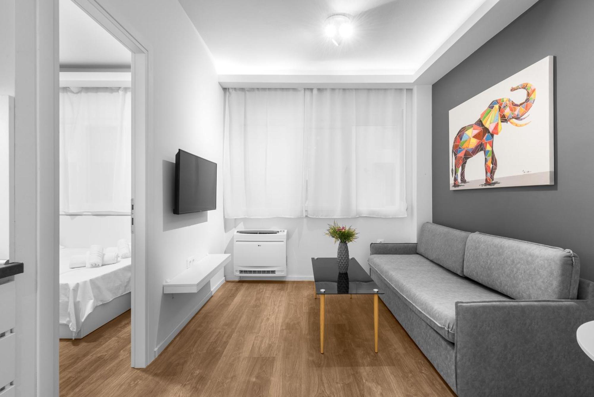Denizen Boutique Apartments, Nilie Hospitality Mgmt テッサロニキ エクステリア 写真